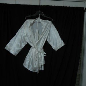 Women's Shalimar robe lingerie set